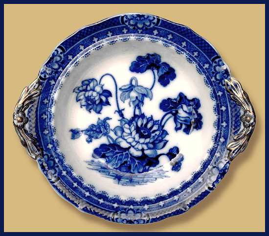 d070-bowl2.jpg - 40494 Bytes