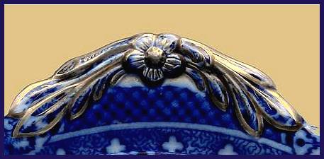 d070-handle2A.jpg - 19863 Bytes