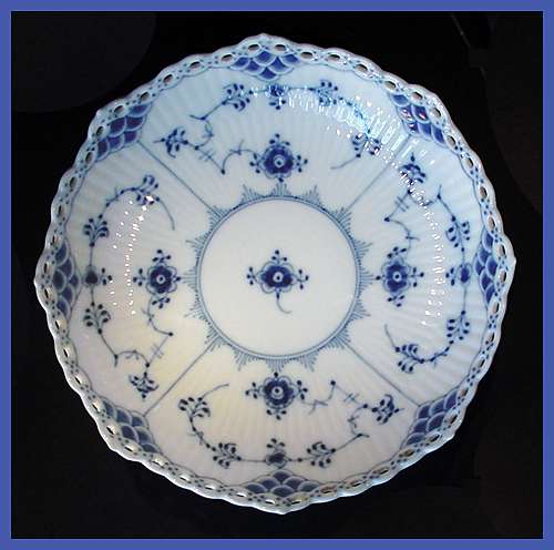 ht008-compotetopA.jpg - 30587 Bytes