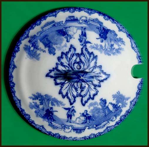 k025lid2.jpg - 36338 Bytes