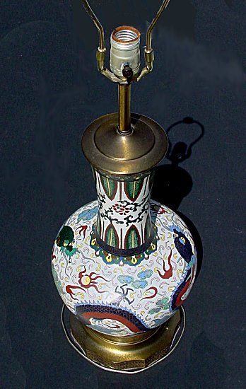 kr153lamp-ObliqueVue.jpg - 46585 Bytes