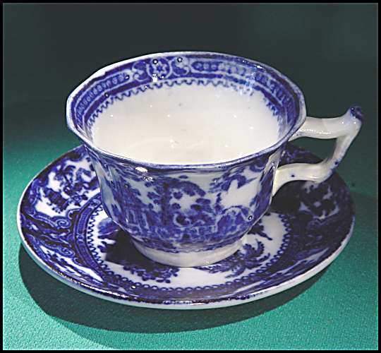 m064KyberC&S-side.jpg - 38302 Bytes