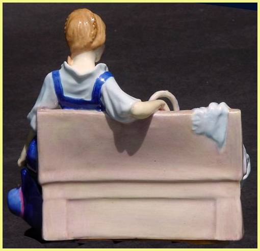 d277backA.jpg - 23878 Bytes