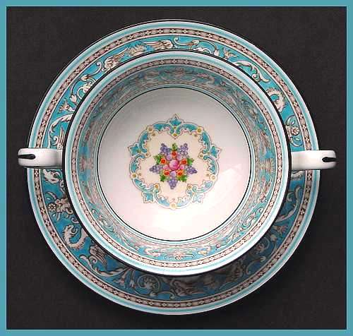 es004soup-topA.jpg - 42047 Bytes