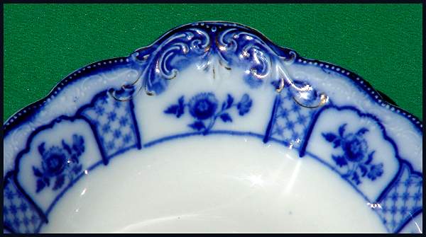 k028MelLgbowl-edge.jpg - 30546 Bytes