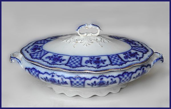 k031Melveg-side3.jpg - 35680 Bytes